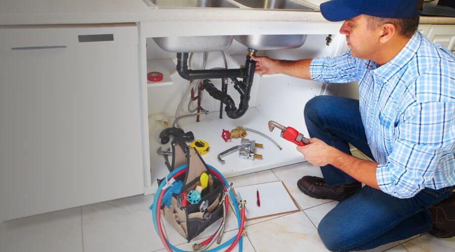 Expert burst pipe repair services in Rockford, IL